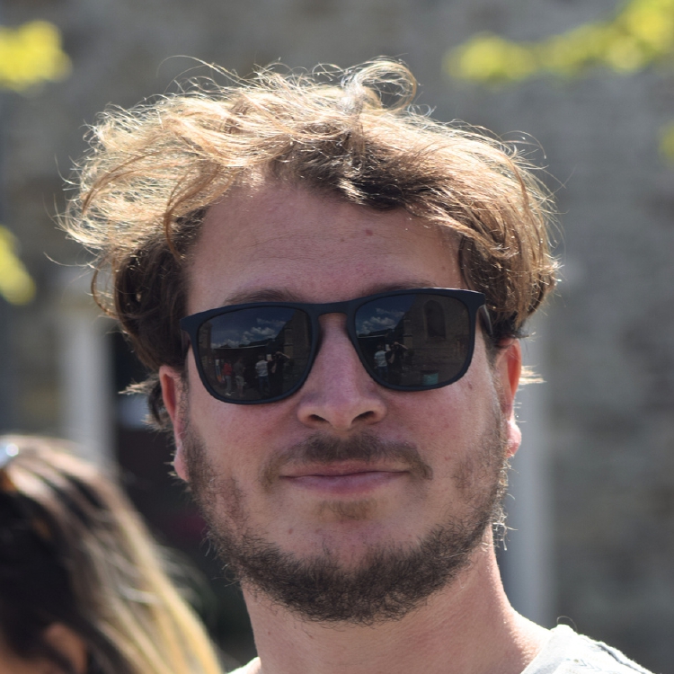 Simon C